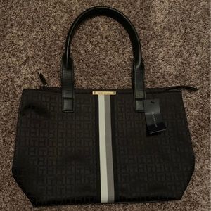 Tommy Hilfiger bag